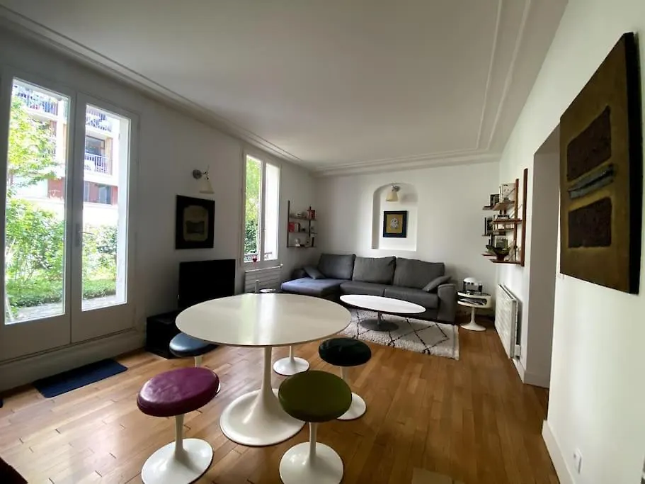 Tour Eiffel - Appartement Avec Jardin Párizs Apartman